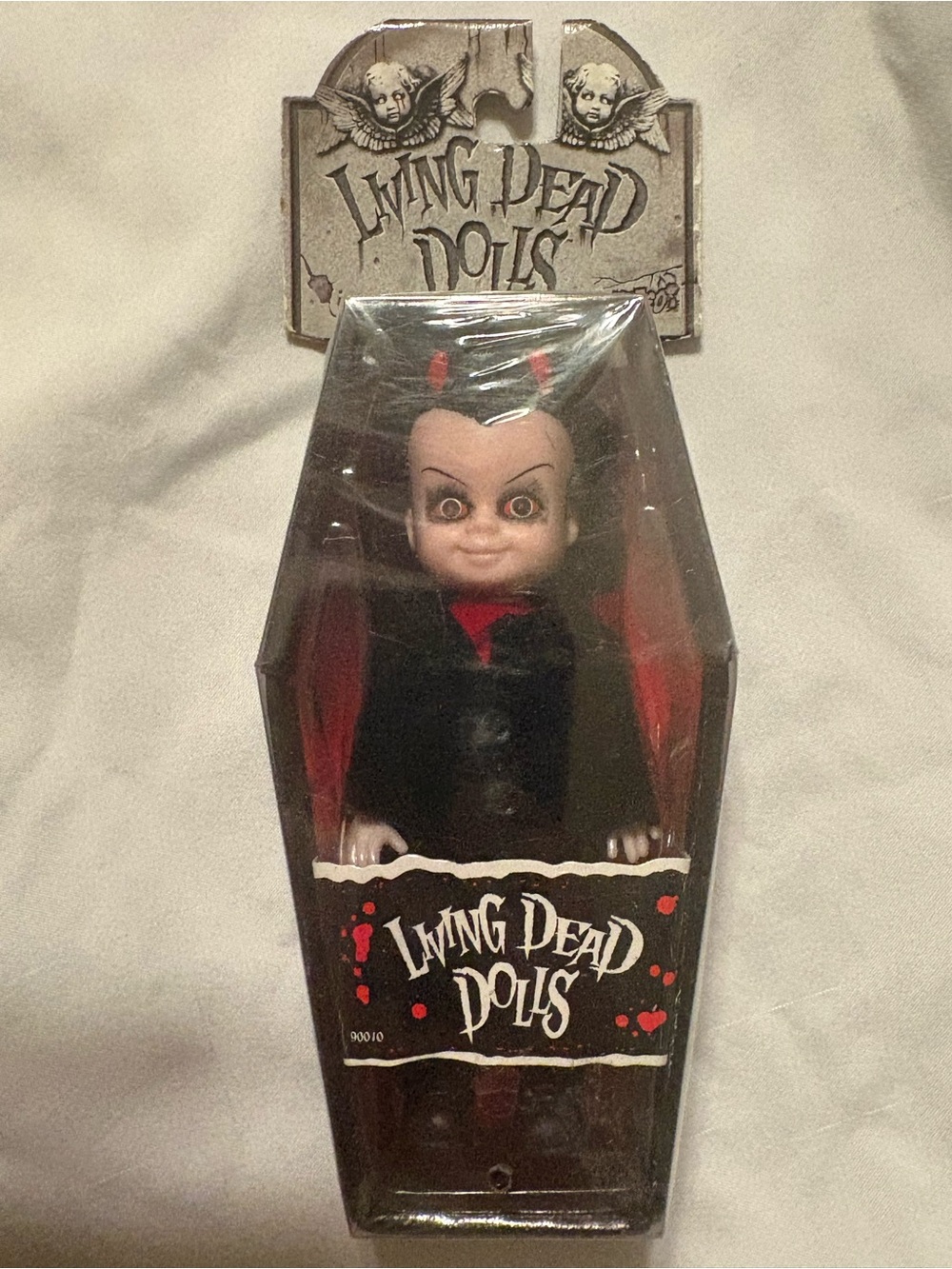 Mezco Living Dead Dolls 2001 Mini Series 2 Lou Sapphire SEALED